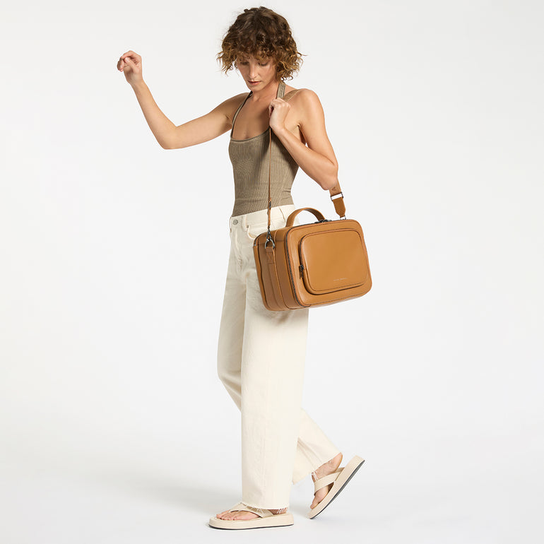 Status Anxiety Nostalgia Leather Camera Bag Tan