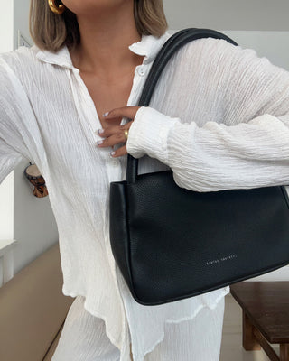 Light-Of-Day-Bag-Black-Image-3