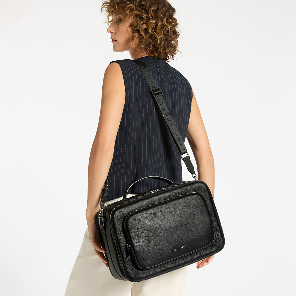 Status Anxiety Nostalgia Leather Camera Bag Black