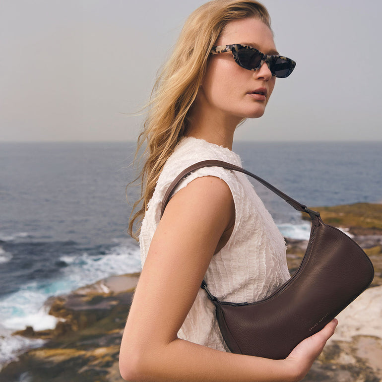 Status Anxiety Not That Simple Women's Leather Bag Cocoa