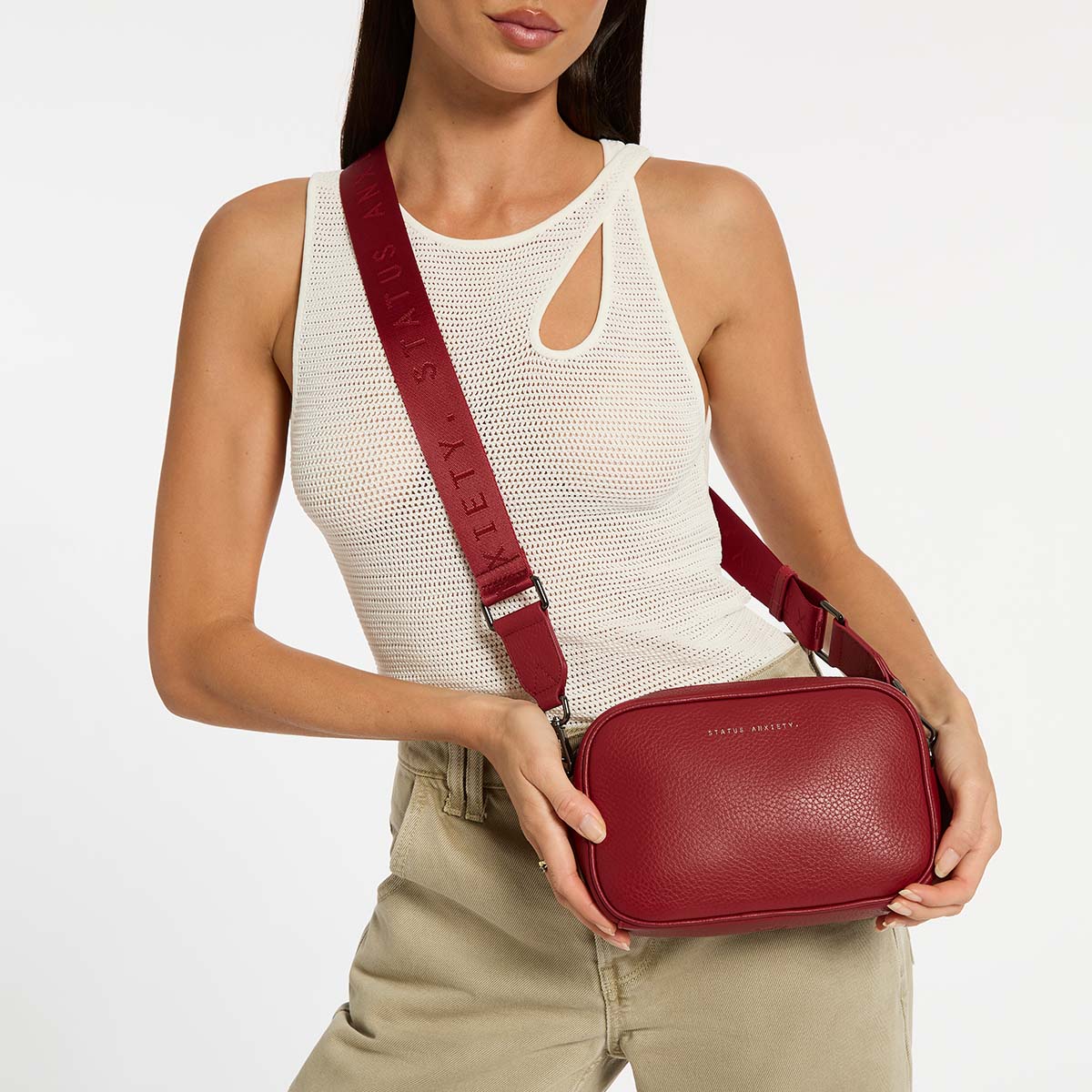 Plunder Bag With Webbed Strap - Rouge