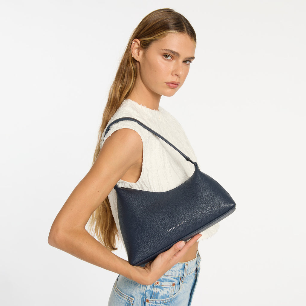 Reverie Women's Midnight Blue Leather Bag | Status Anxiety®