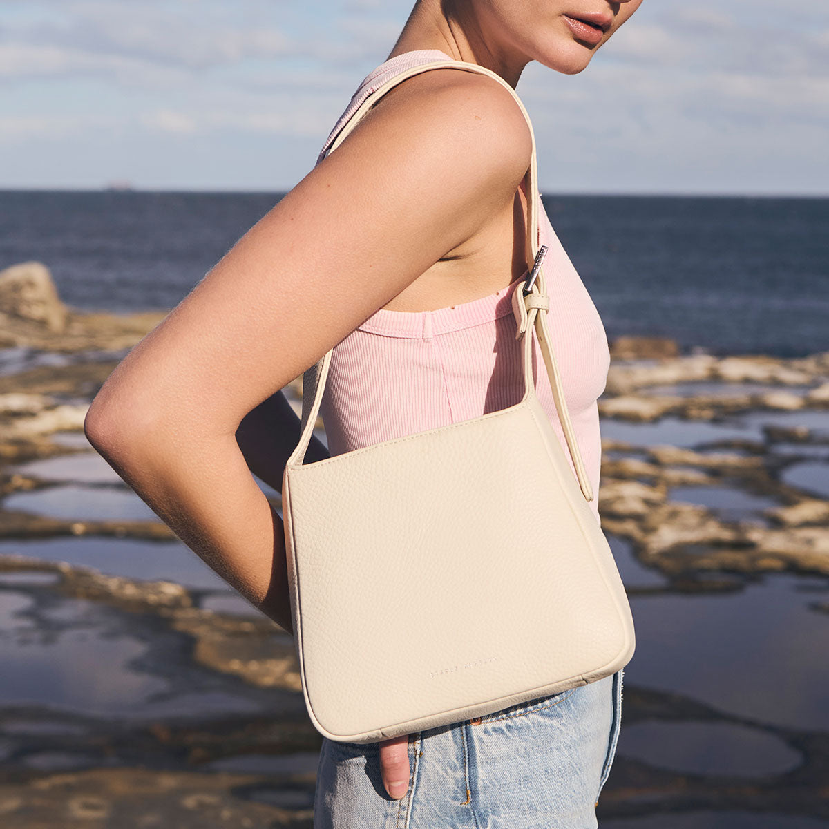Status Anxiety Slipping Away Women's Leather Bag Chalk