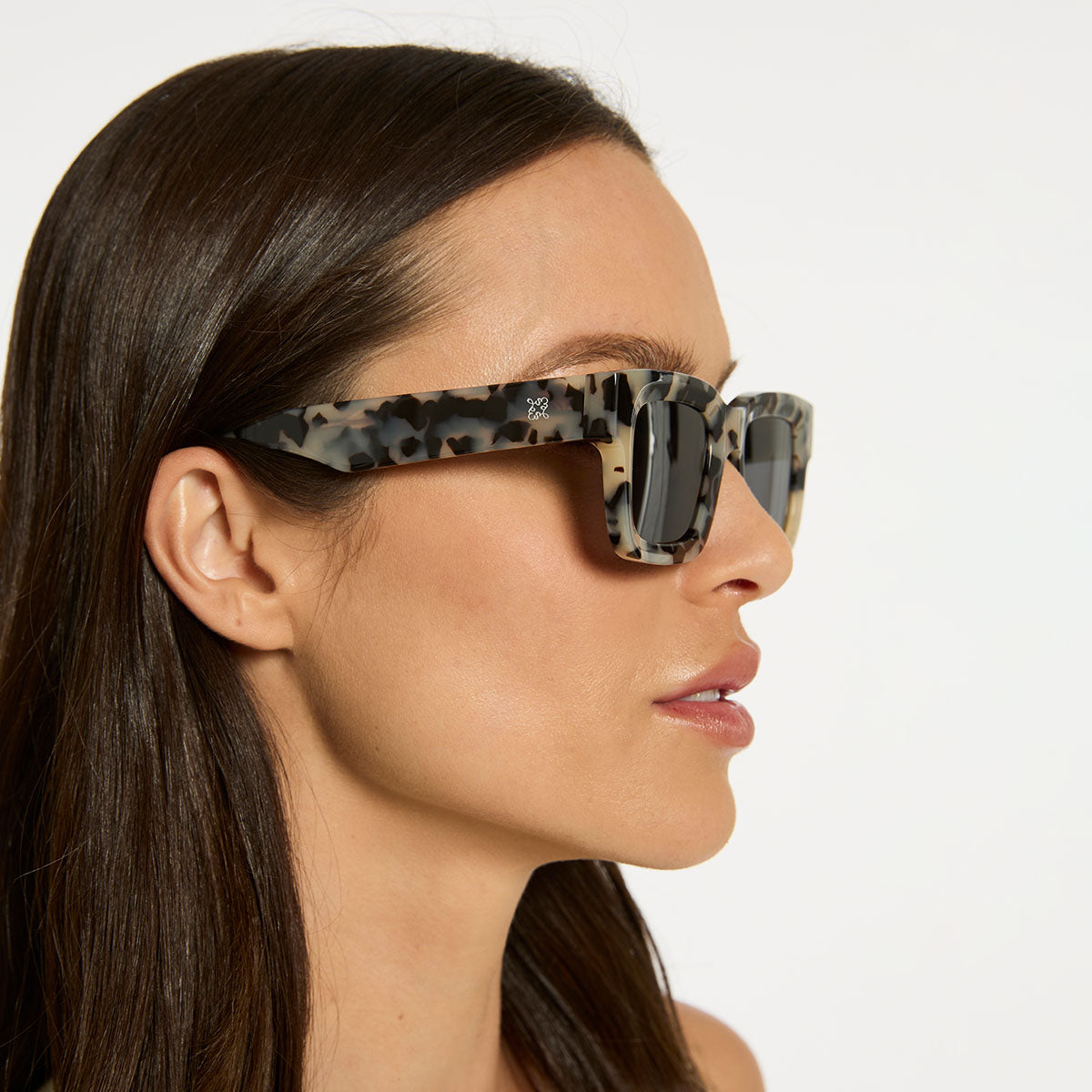 Status Anxiety Disorient Sunglasses White Tort