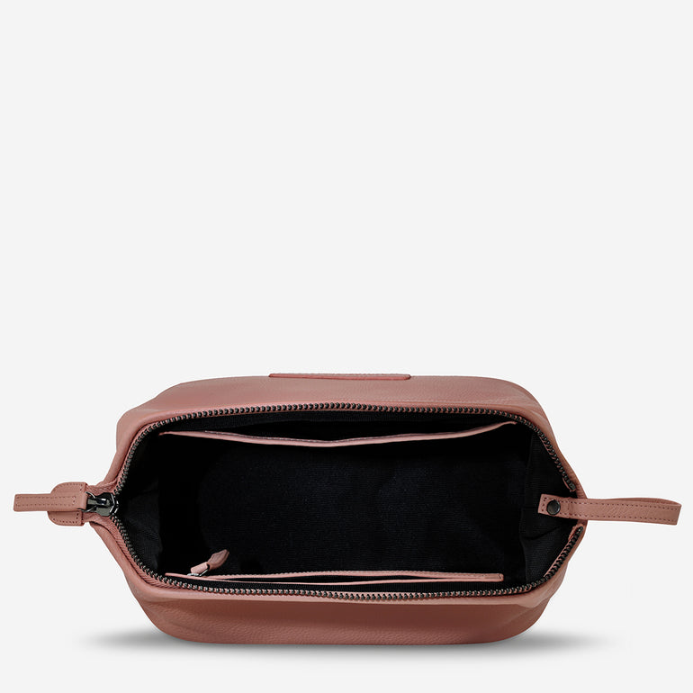 Status Anxiety Liability Leather Toiletry Bag Dusty Rose
