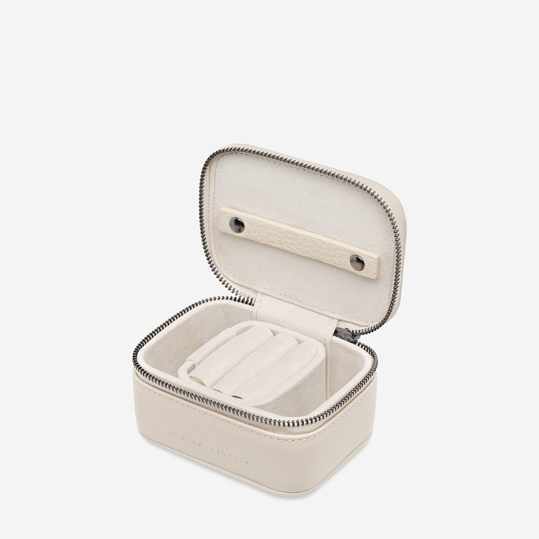 Status Anxiety Heartbreaker Leather Jewellery Case Oat