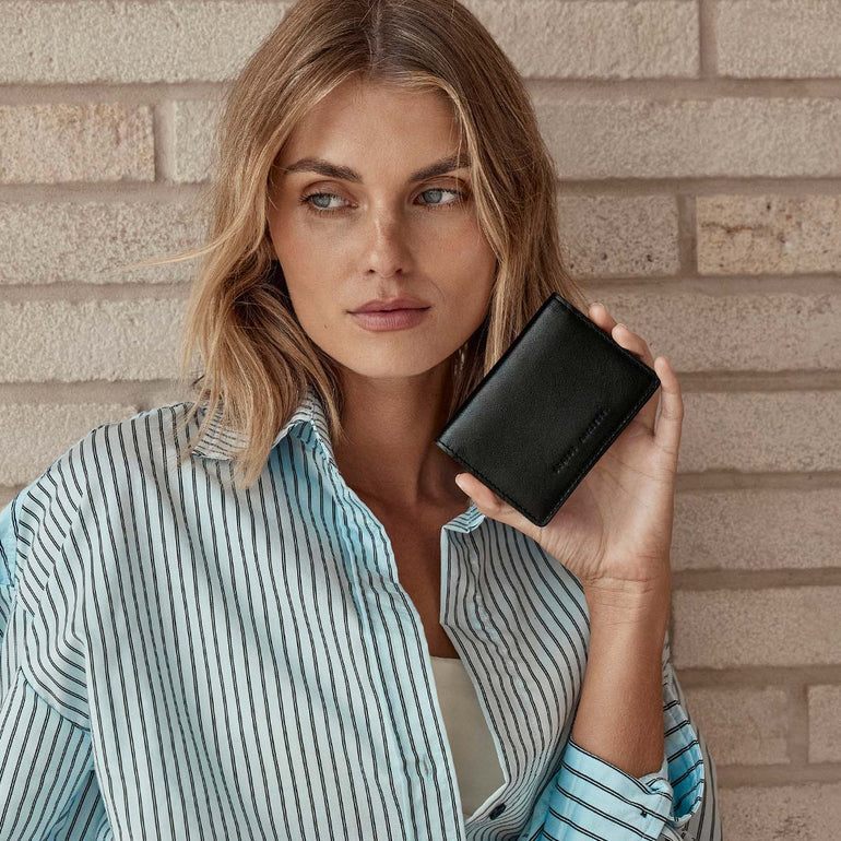 Status Anxiety Easy Does It Women's Leather Wallet Black Nappa