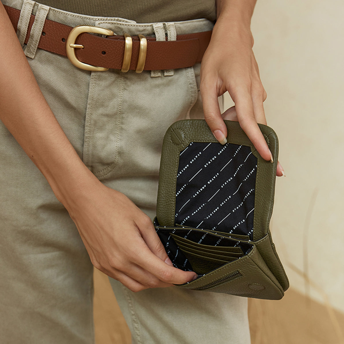 Status Anxiety Impermanent Women's Leather Wallet Khaki