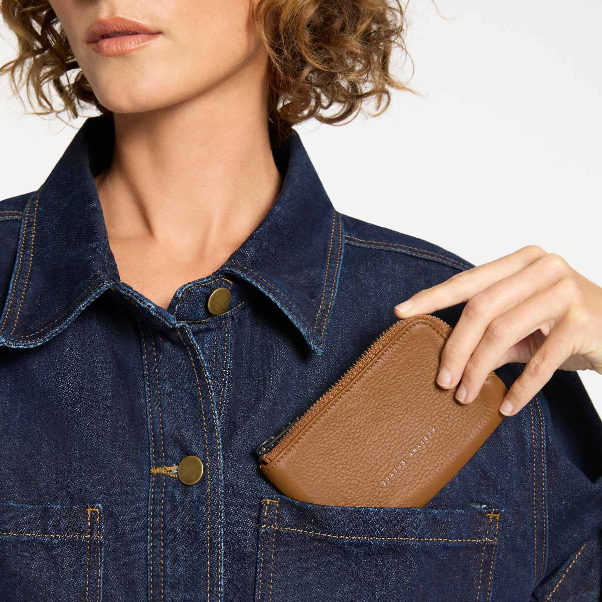Status Anxiety Left Behind Women's Leather Pouch Camel