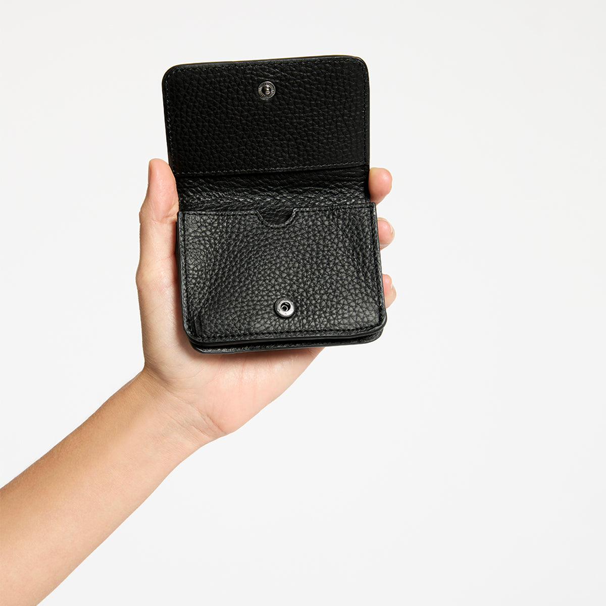 Status Anxiety Miles Away Women's Leather Wallet Black