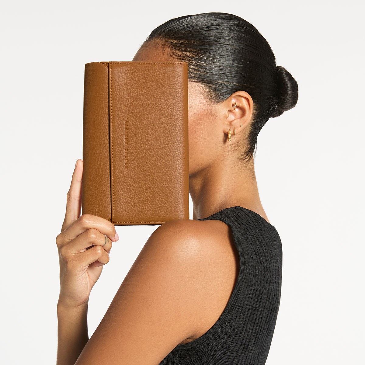 Status Anxiety Remnant Women's Leather Wallet Camel