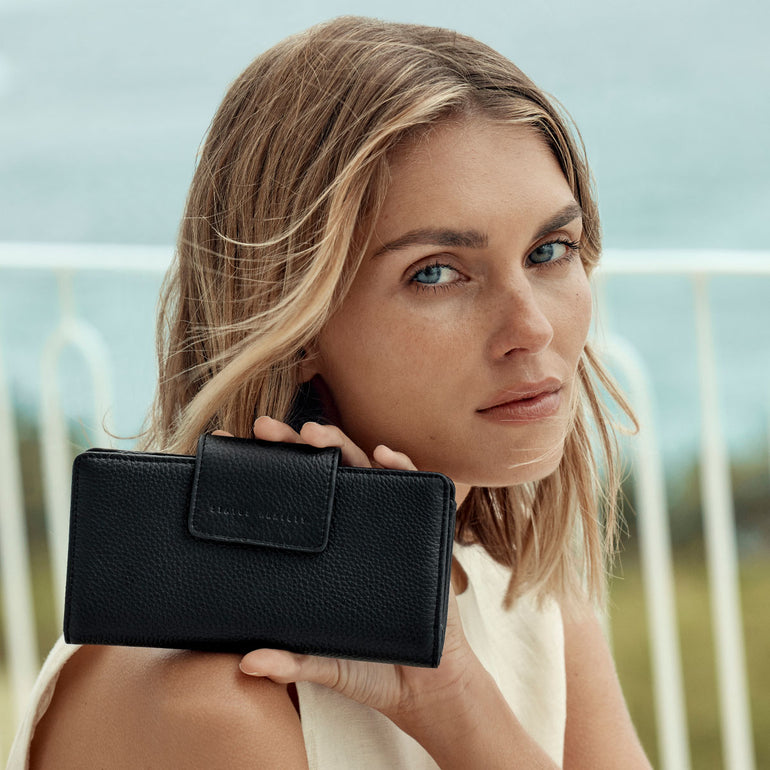 Status Anxiety Ruins Women's Leather Wallet Black
