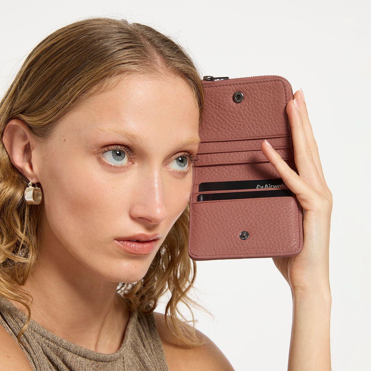 Status Anxiety Sense Of Wonder Women's Leather Wallet Dusty Rose