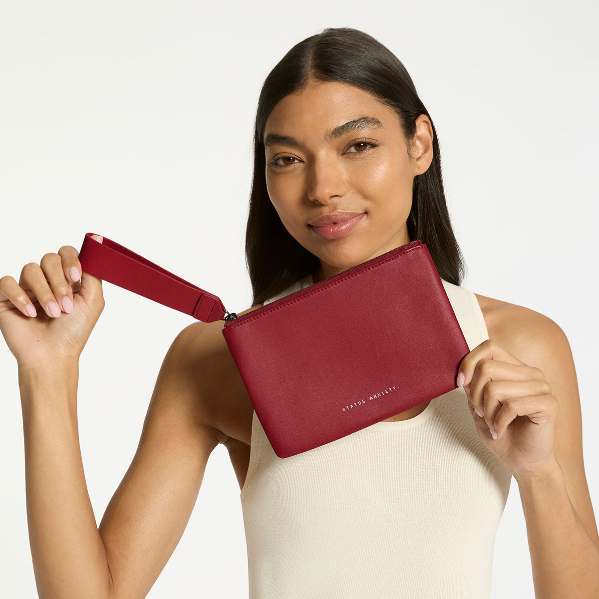027052● STATUS ANXIETY MILDRED CLUTCH Minimalist Lifestyle Goods & Leather Bags - Status Anxiety®