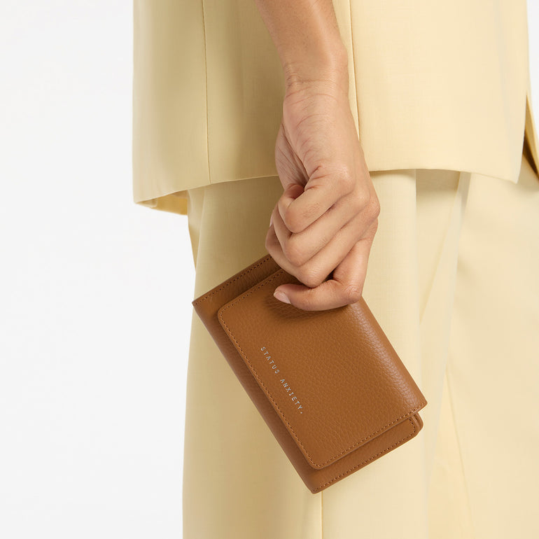Status Anxiety Visions Women's Leather Wallet Camel