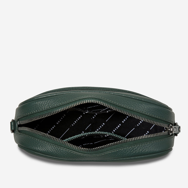 Status Anxiety Plunder Women's Leather Crossbody Bag Green