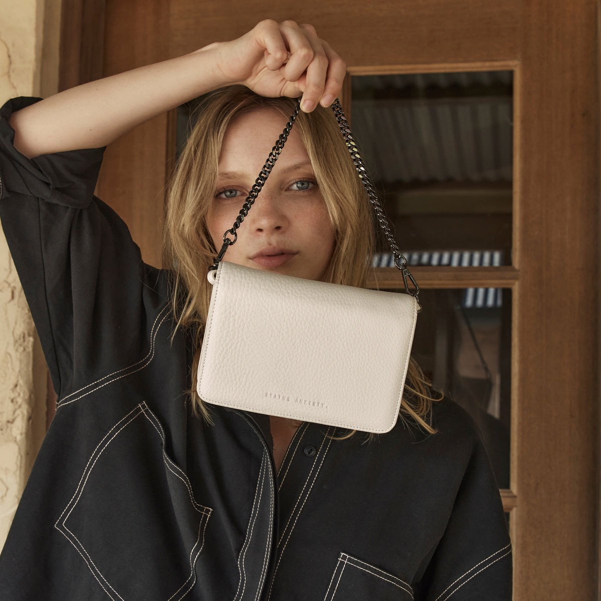 Status Anxiety She Burns Women's Leather Bag Chalk