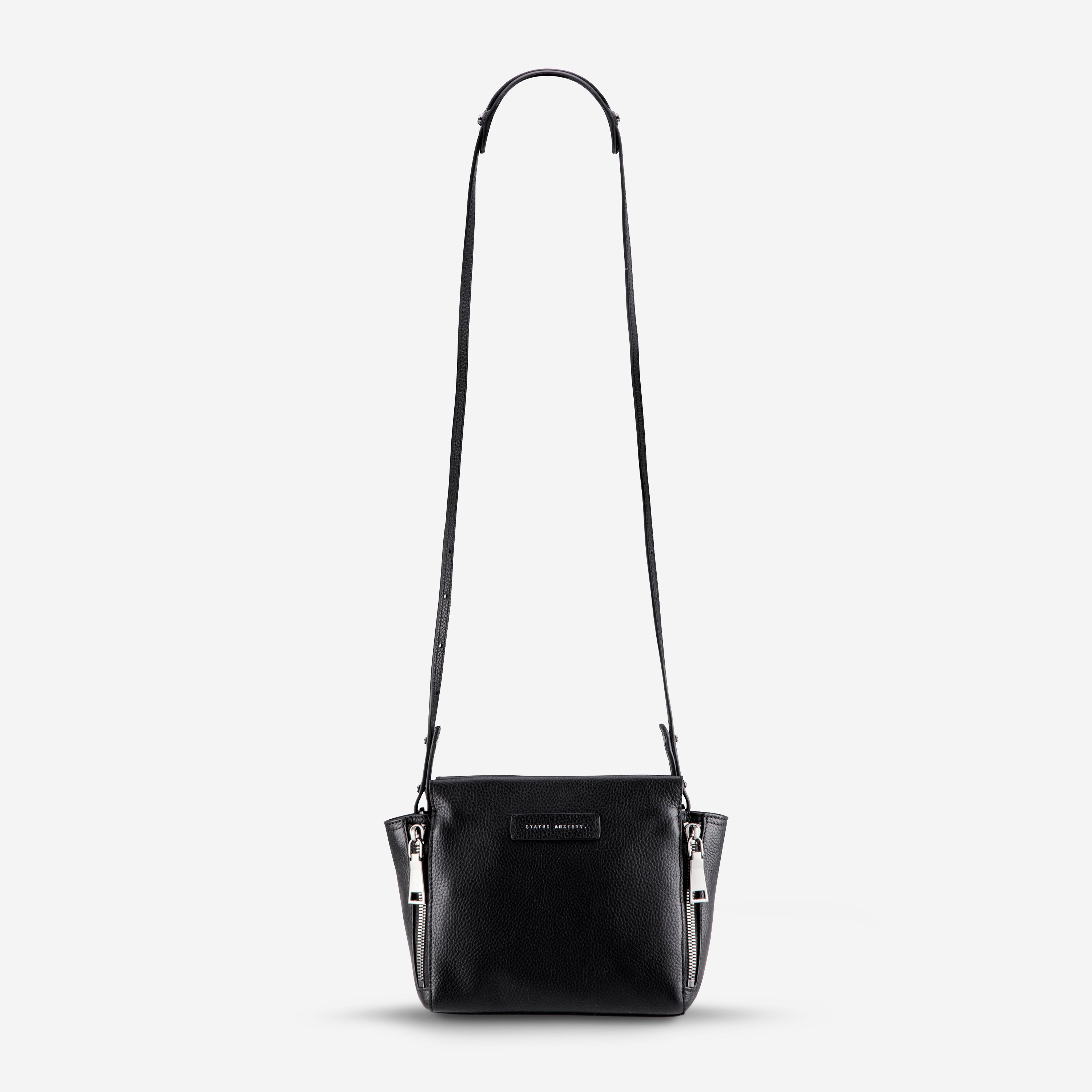 The Ascendants Women's Black Pebble Leather Bag | Status Anxiety®
