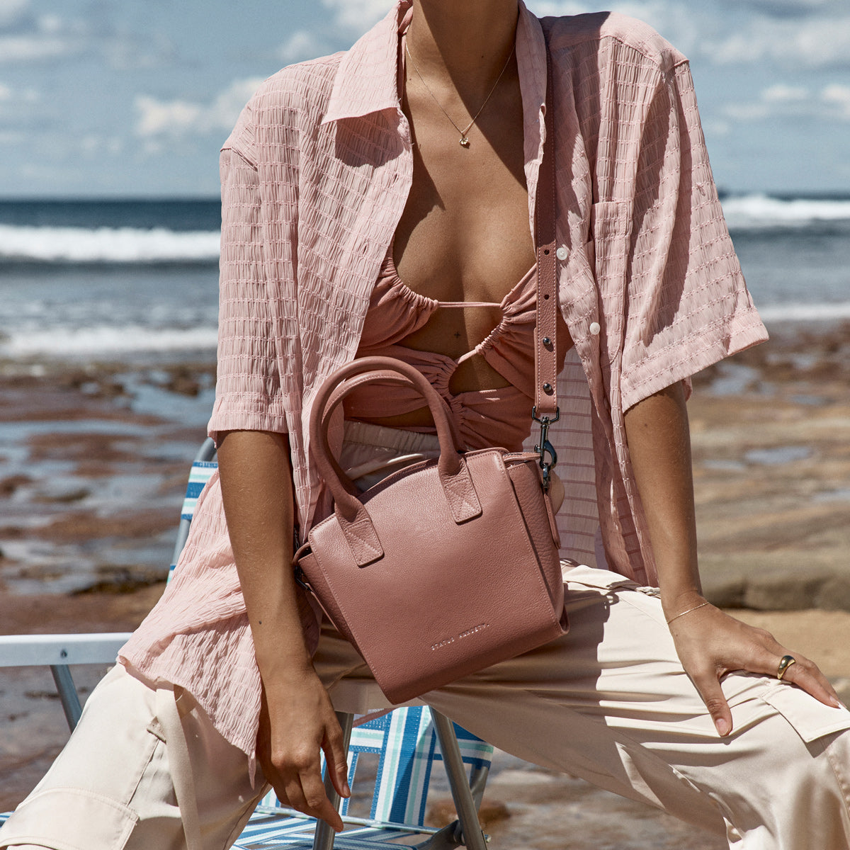 Status Anxiety Worst Behind Us Women's Leather Bag Dusty Rose